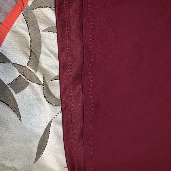 Lulu’s Chic Wine Off The Shoulder Dress - Picture 6 of 6